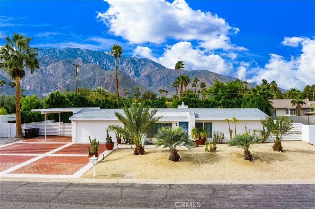 2303 N Magnolia, Palm Springs