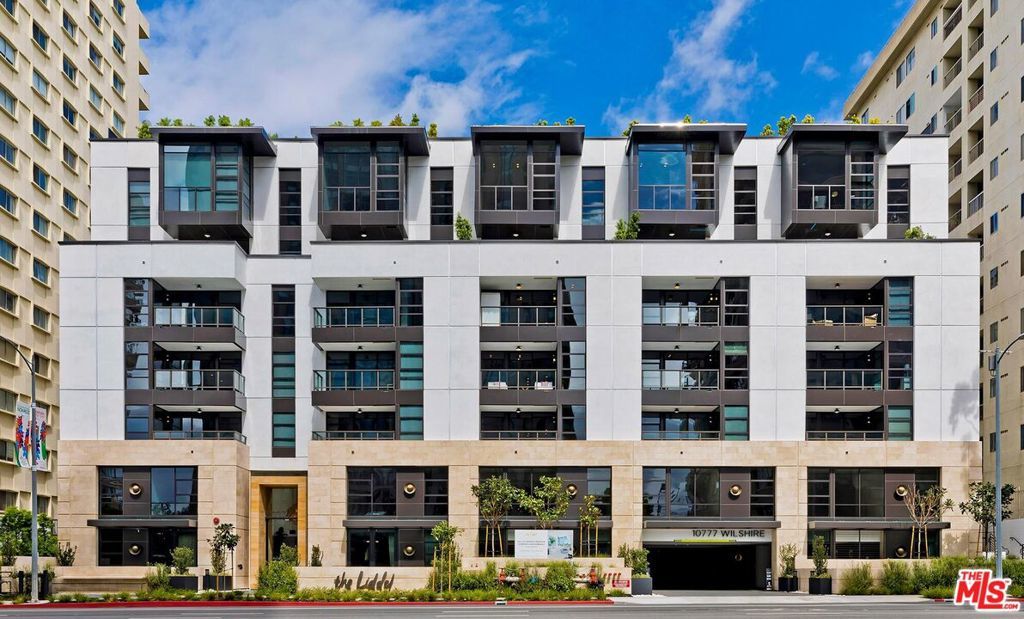 Photo of Listing #26657763