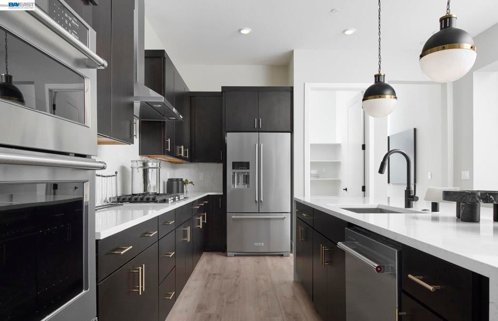 Photo of Listing #41125729