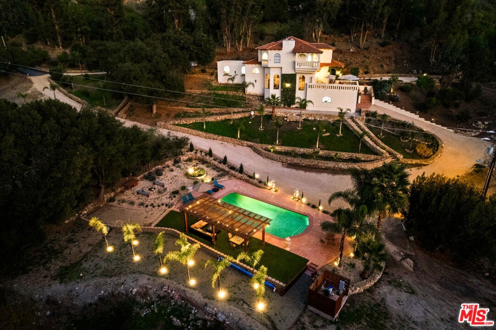 Photo of Listing #25628145