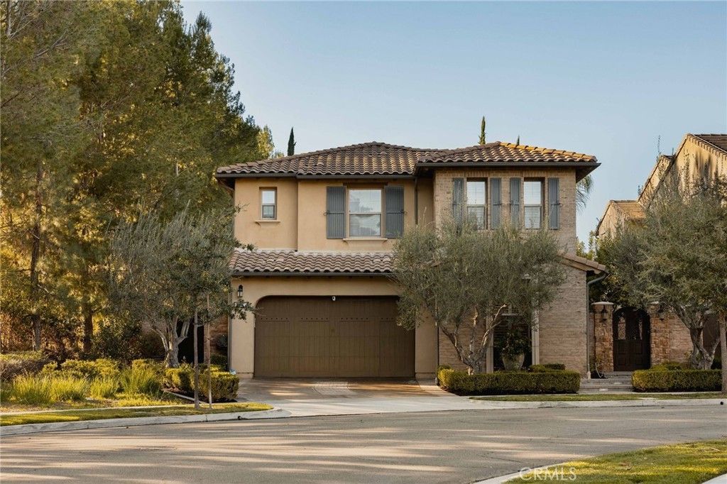 33 Jasper, Irvine