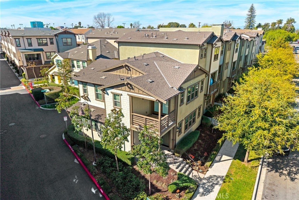 601 Handley Court, Tustin