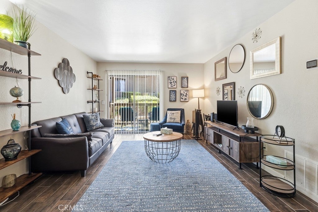 1265 Kendall 1015, San Bernardino