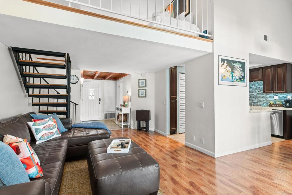 Photo of Listing #NDP2602009