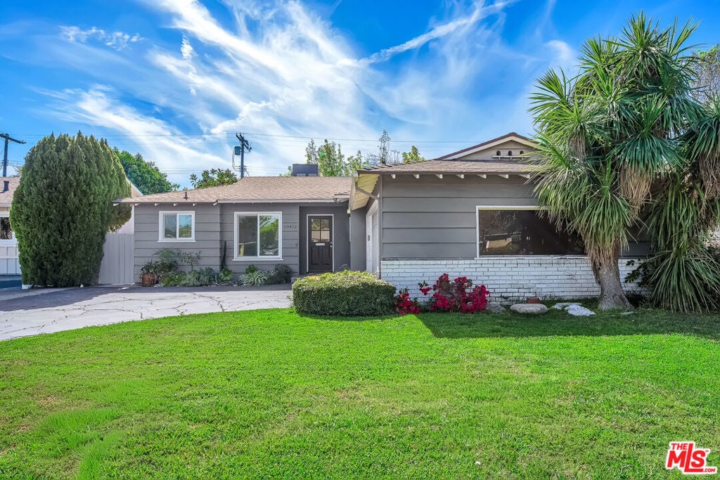 Photo of Listing #26656201