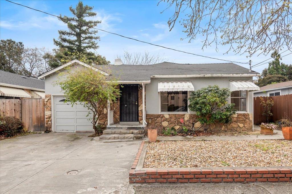 Photo of Listing #ML82036977