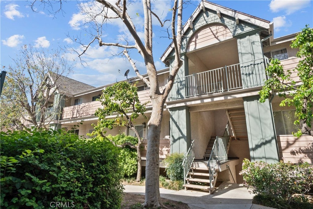 13144 Bromont, Sylmar