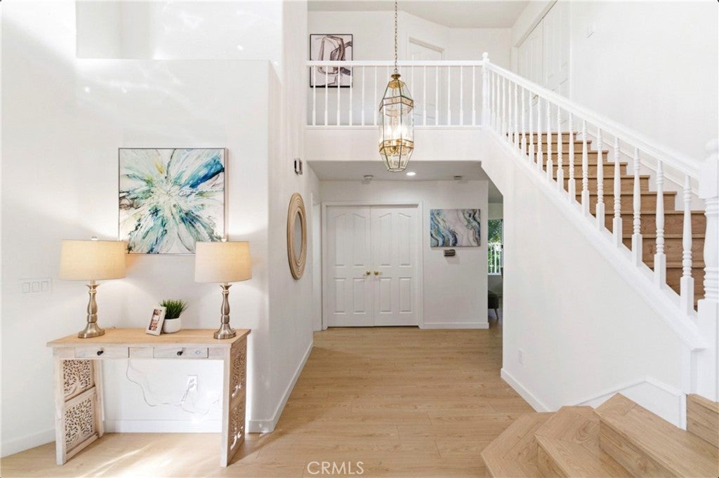 Photo of Listing #DW26044639