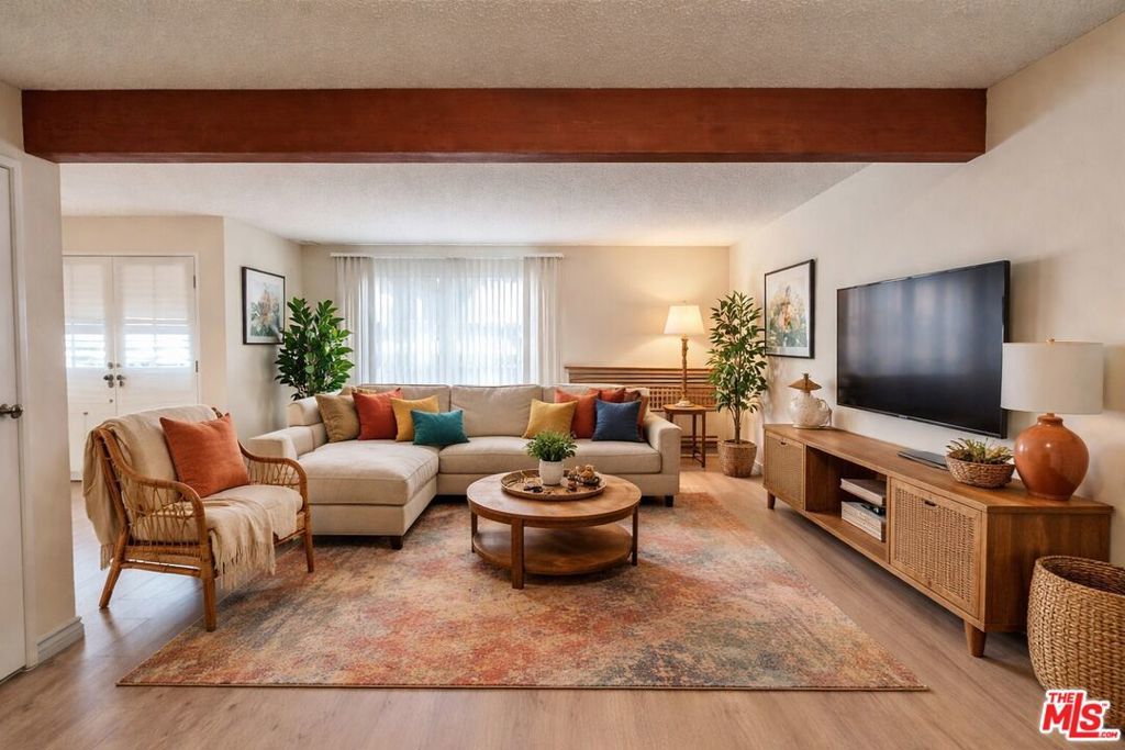 Photo of Listing #26659299