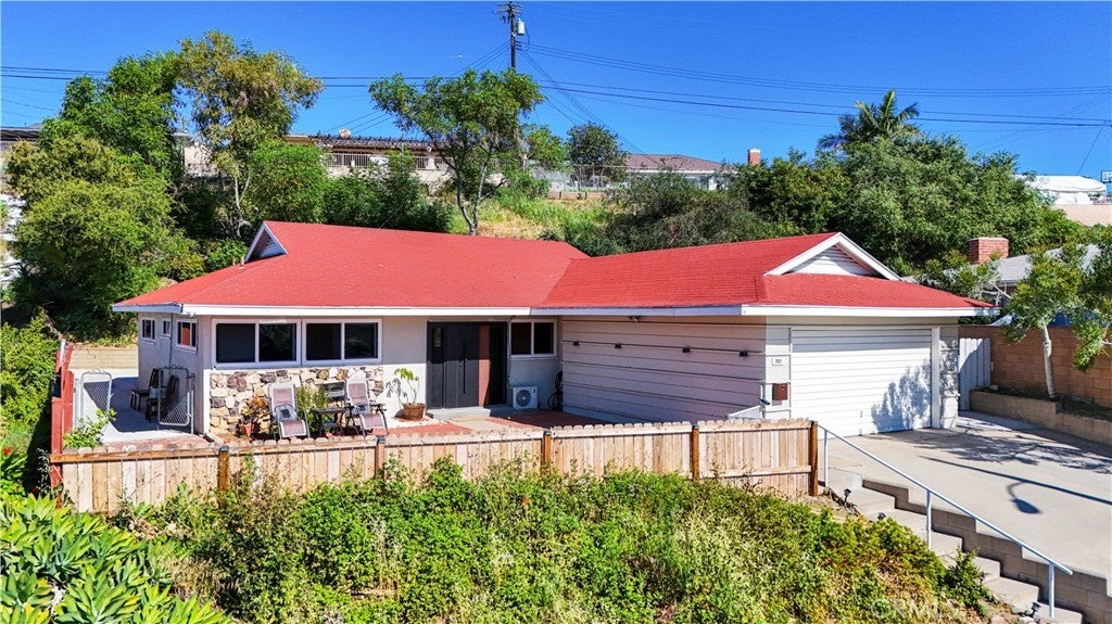 Photo of Listing #OC26042358