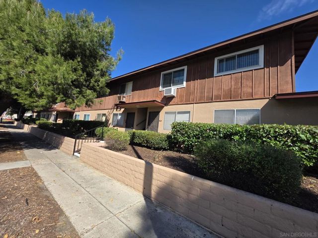 9739 Winter Gardens Blvd # 4, Lakeside