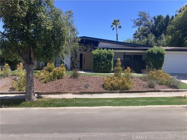 23540 Kivik Street, Woodland Hills
