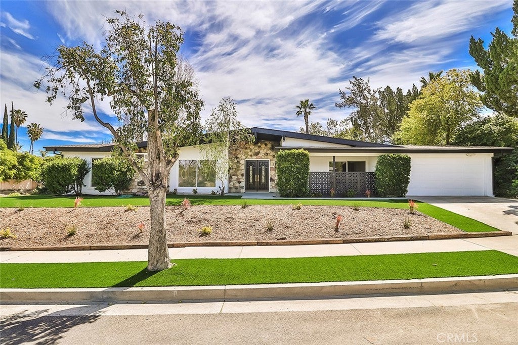 Photo of Listing #SR26046946