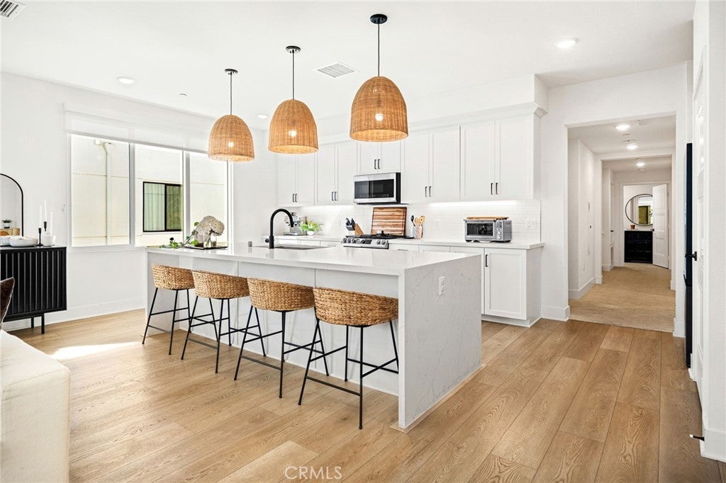 16175 Dawn Way 302, Tustin