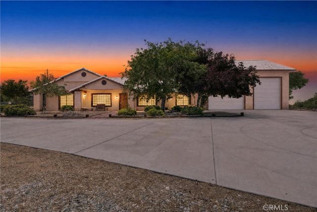 7854 Oak Hills Rd, Oak Hills