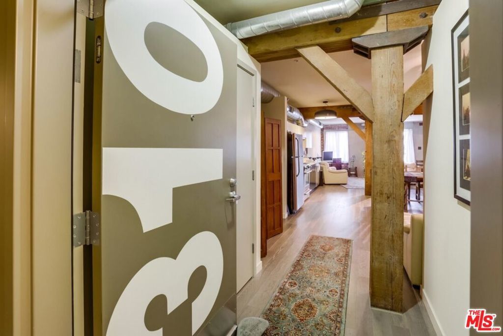 Photo of Listing #26659127