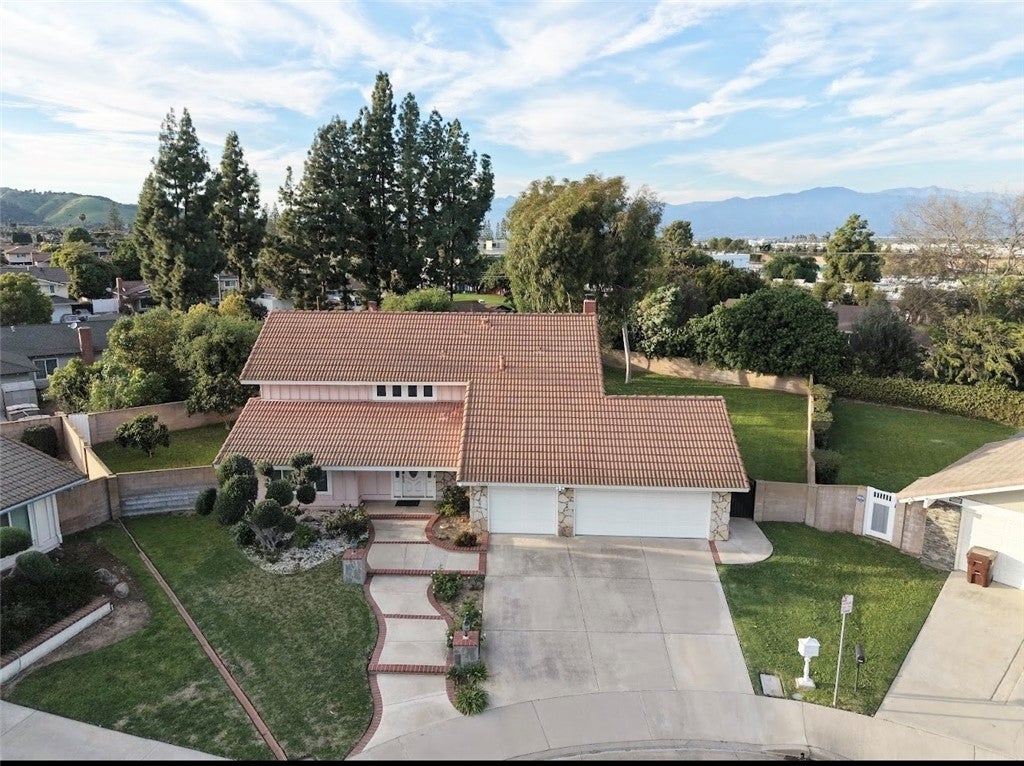 Photo of Listing #TR26047115