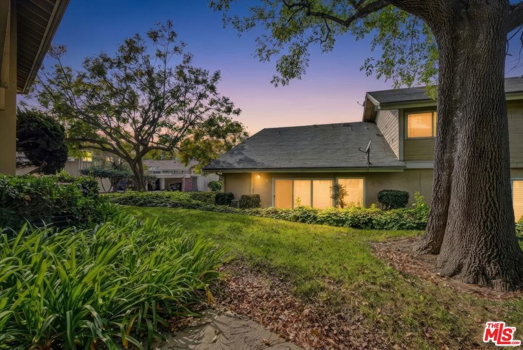 3500 Manchester Boulevard 168, Inglewood