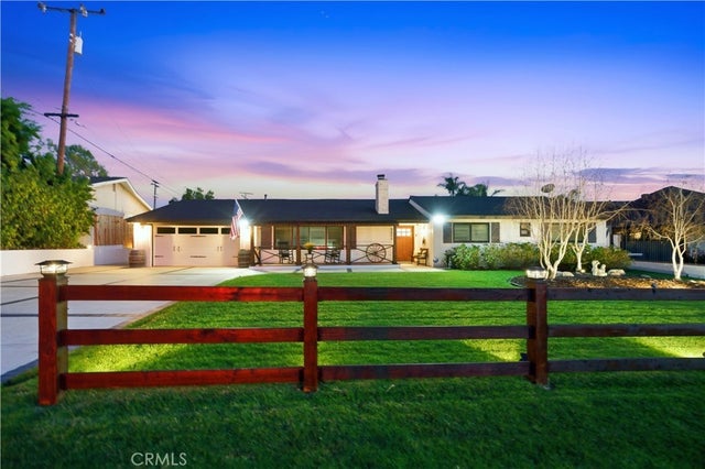 9524 La Serna, Whittier