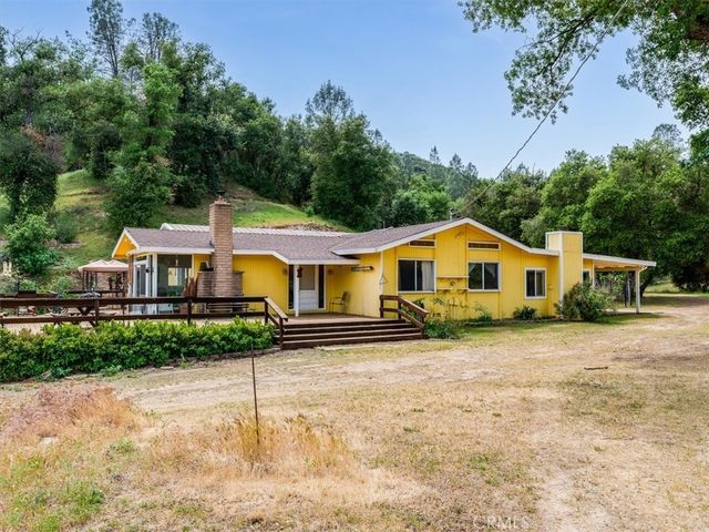 1535 Parkhill Road, Santa Margarita