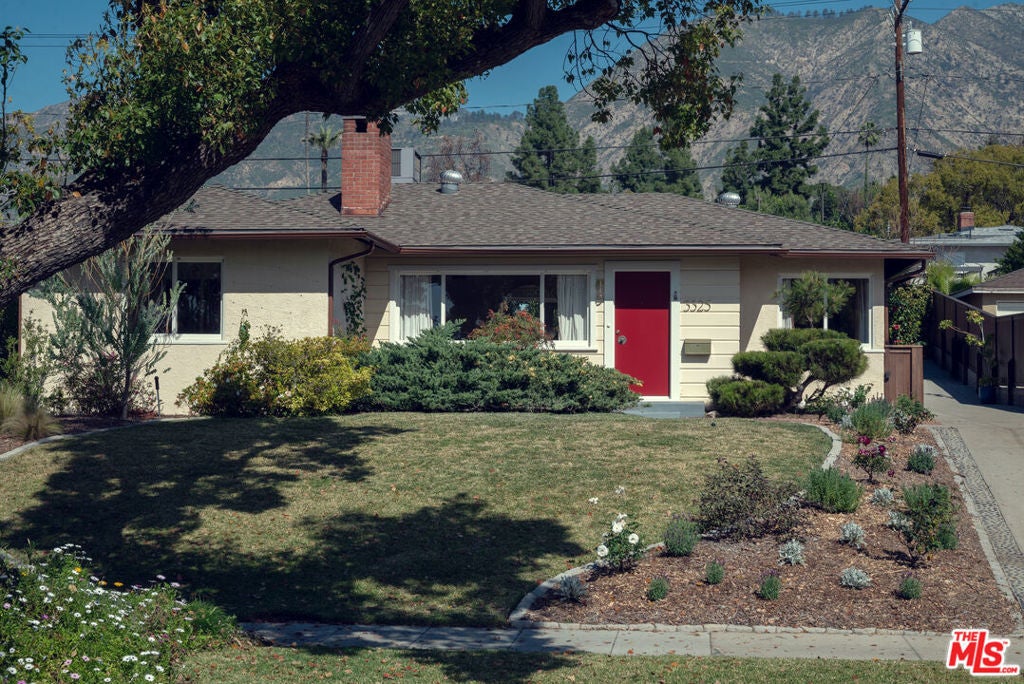 Photo of Listing #26657685