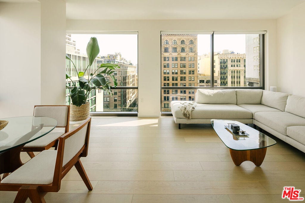 Photo of Listing #26659509