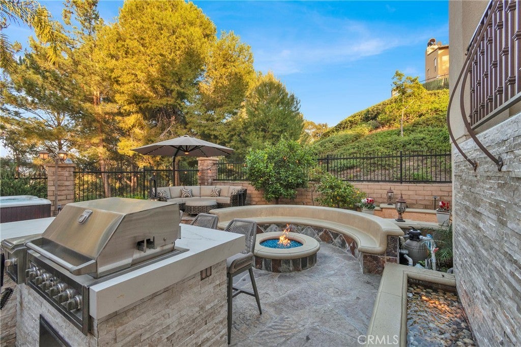 Photo of Listing #PV26046438