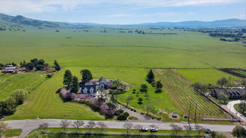 Photo of Listing #ML82037114