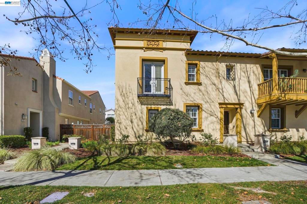 Photo of Listing #41125896