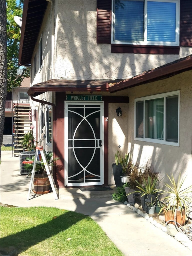 1145 Sierra Madre, Azusa