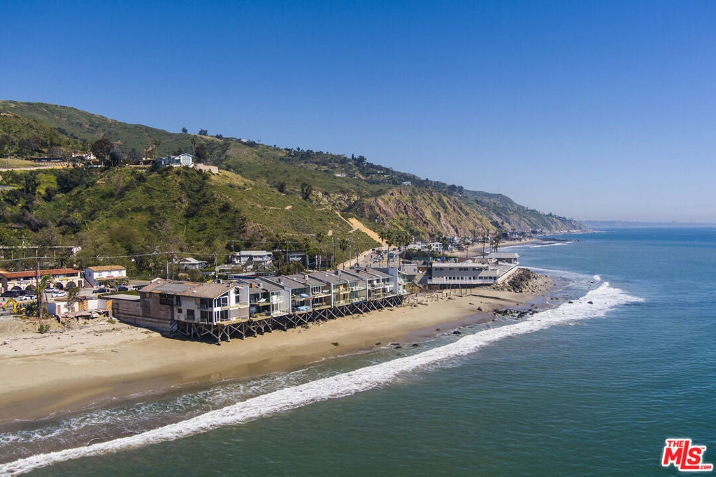 21226 Pacific Coast Highway, Malibu