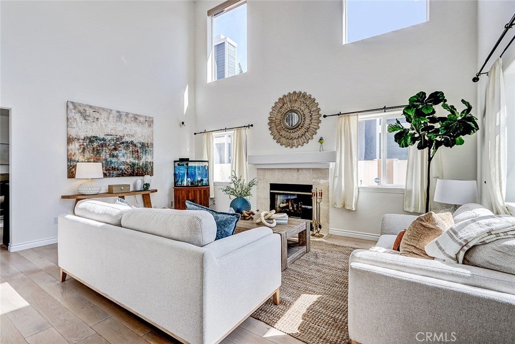 Photo of Listing #SB26045516