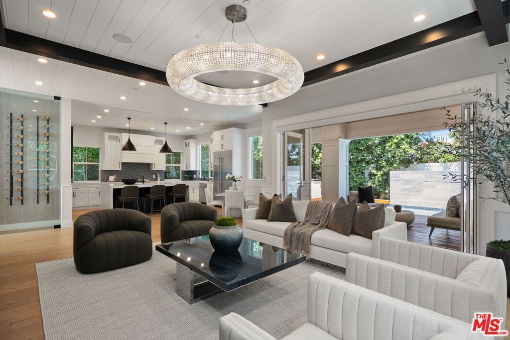 Photo of Listing #26659687