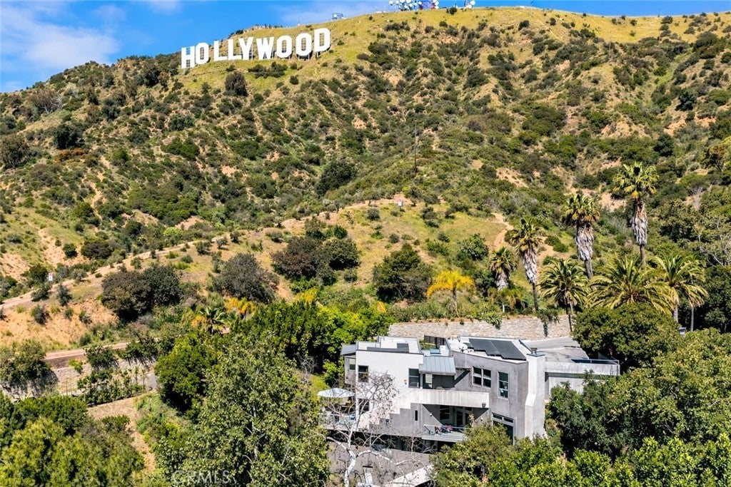 Photo of Listing #SR26047771