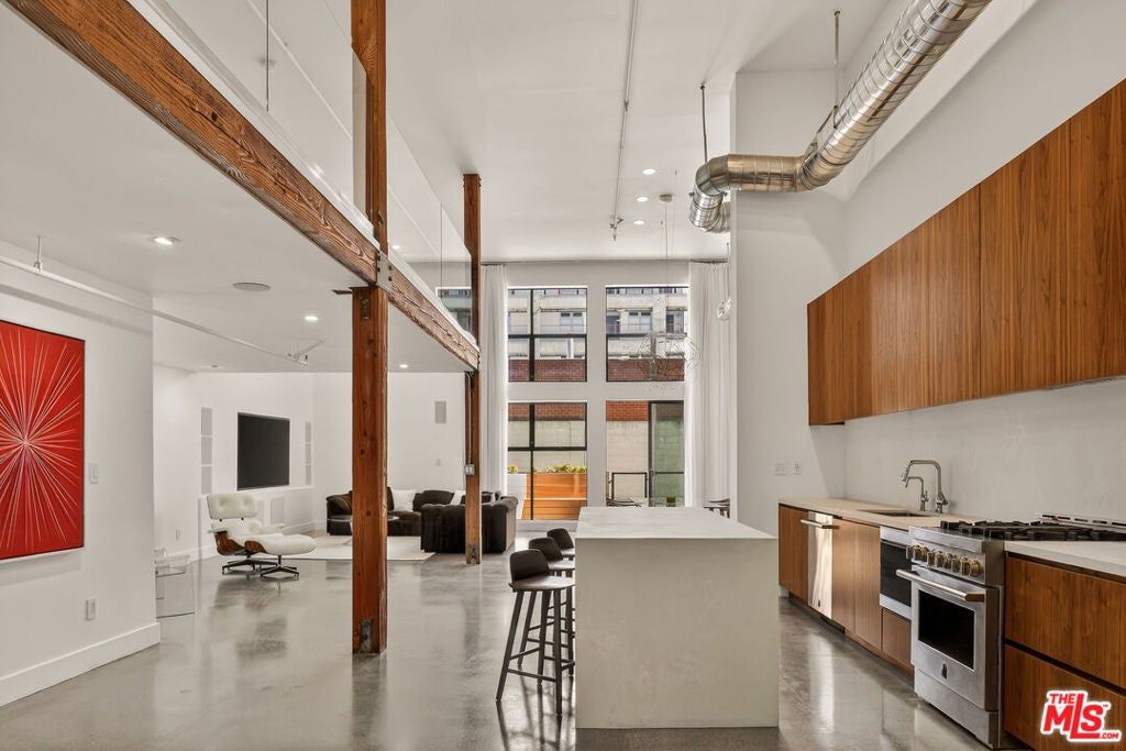 4115 Glencoe Avenue 107, Marina Del Rey