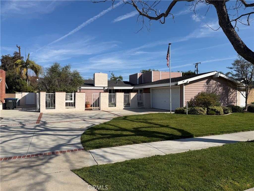 Photo of Listing #SB26047814