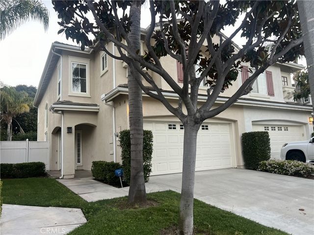 18586 Park Meadow, Huntington Beach