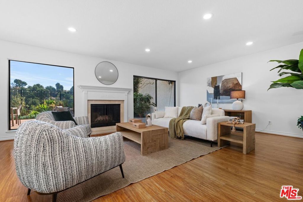 Photo of Listing #26659145