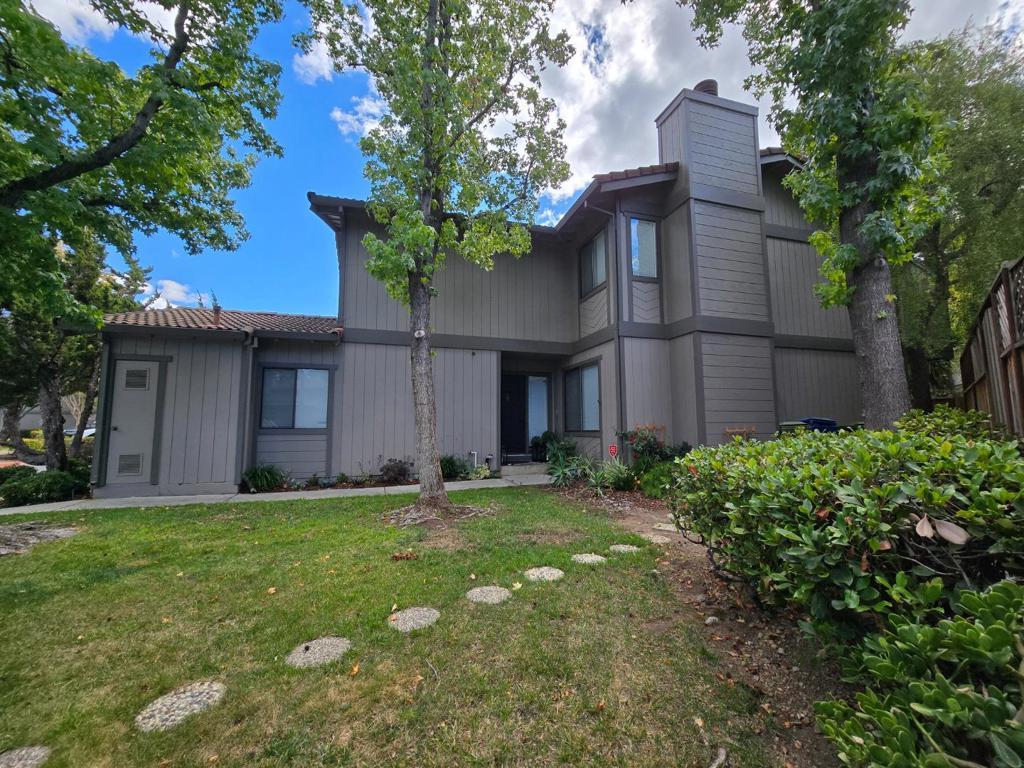 207 Palmer Drive, Los Gatos