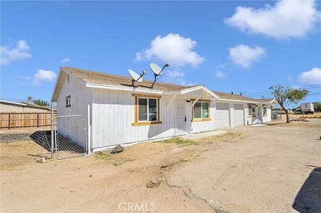 18254 Madrone, Adelanto