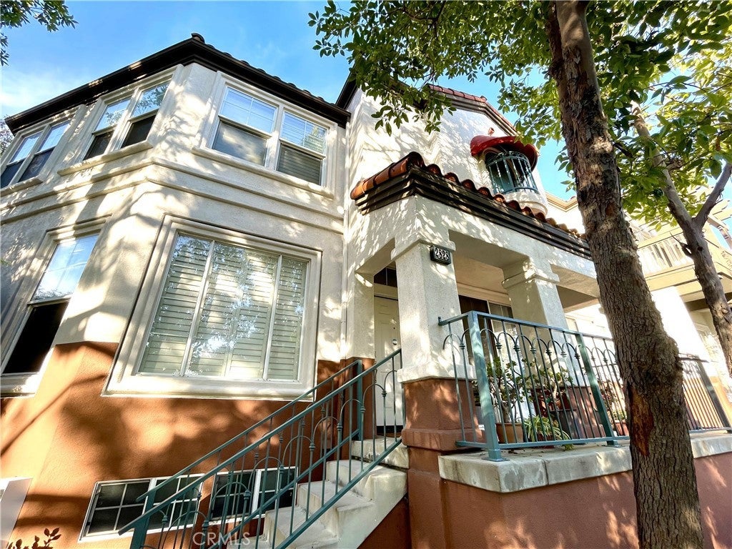 2828 Ballesteros Lane, Tustin