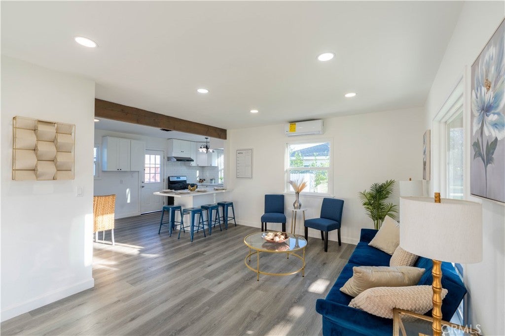 Photo of Listing #CV26047589