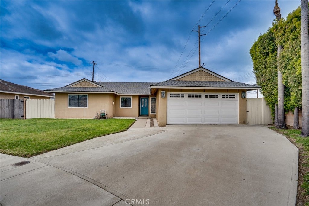 Photo of Listing #OC26046290