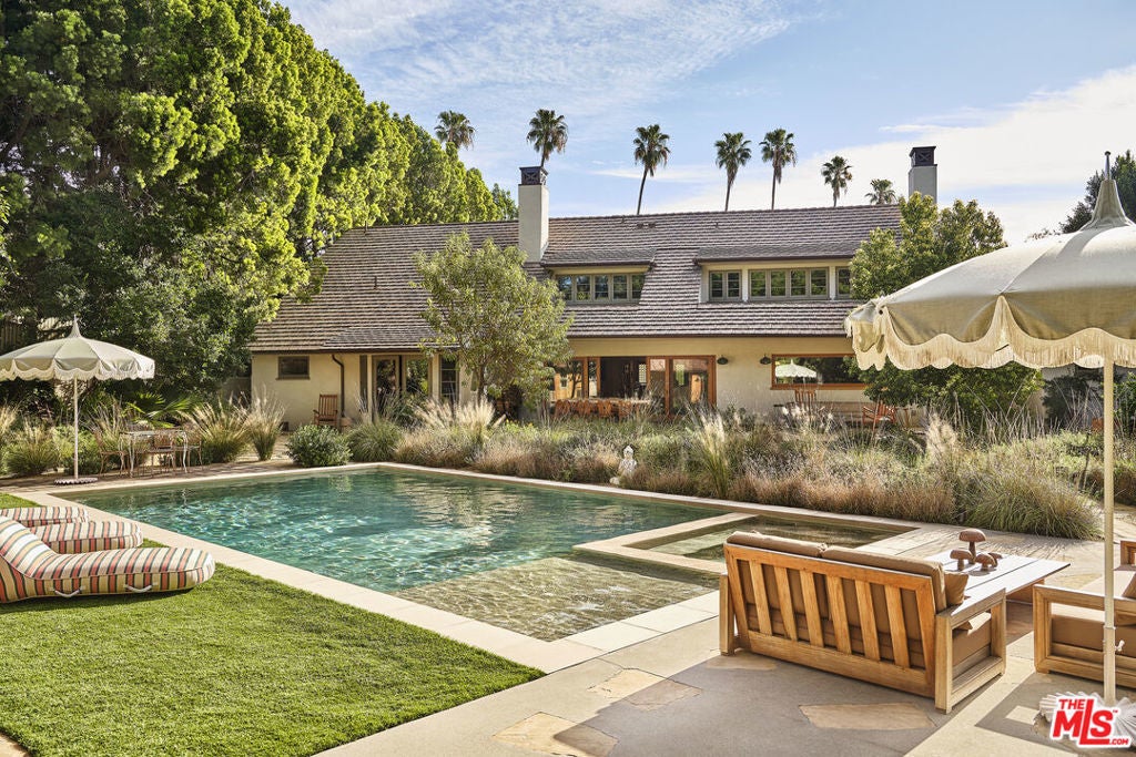 Photo of Listing #26659351