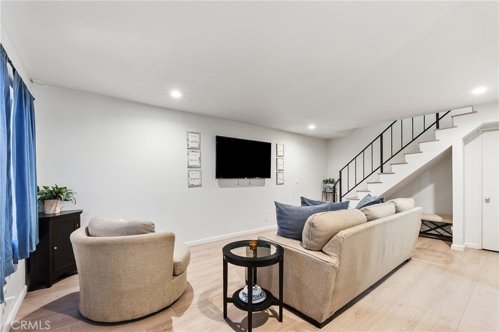 159 Wilmington F, Compton