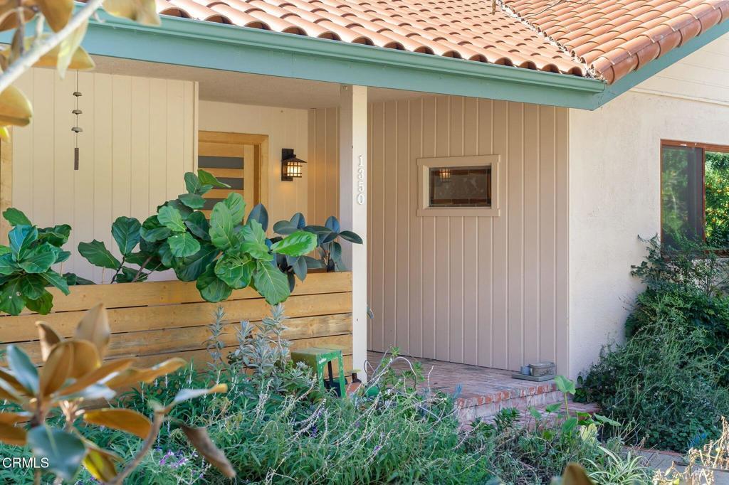 Photo of Listing #V1-35027