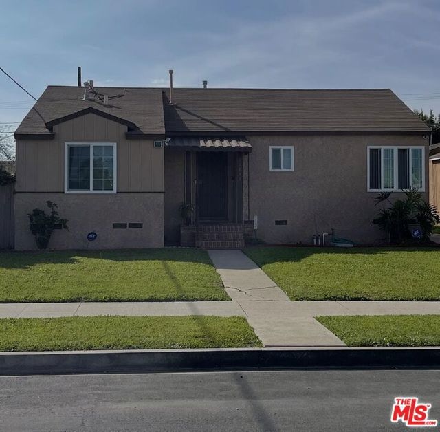 11831 Orchard Avenue, Los Angeles