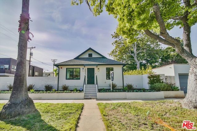2021 Idaho Avenue, Santa Monica