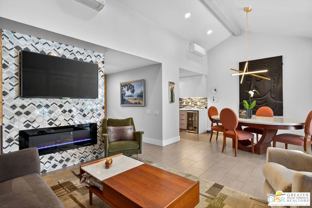 2380 W Miramonte Circle # C, Palm Springs