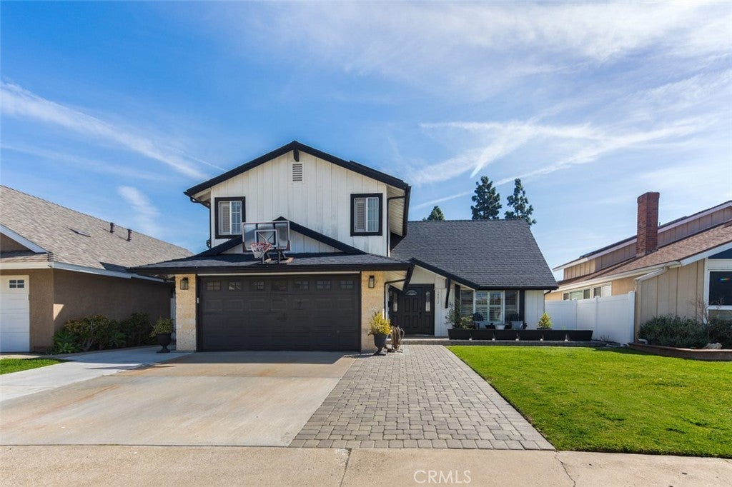 Photo of Listing #OC26048461